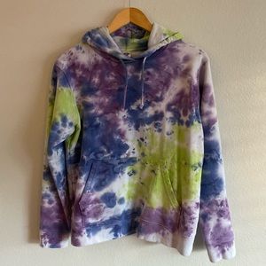 Super cute tie dye hoodie
